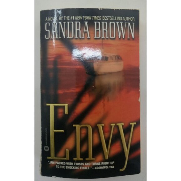 Envy by Sandra Brown – VG+ Romantic Suspense Bestseller Paperback Novel - Picture 1 of 3